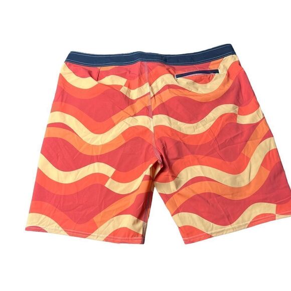 Toes On The Nose Mission Wave Board Wave Shorts - Picture 2 of 10